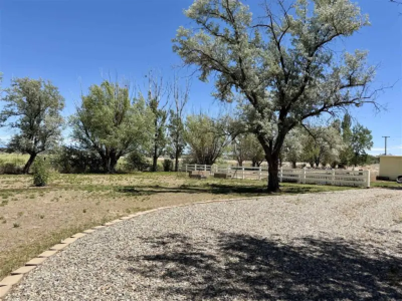 1100 Lane 15 Worland #26