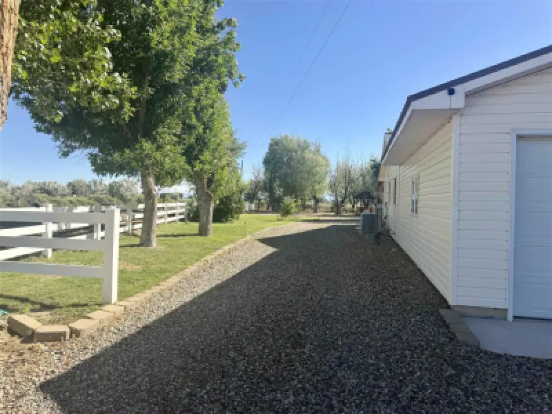 1100 Lane 15 Worland #27