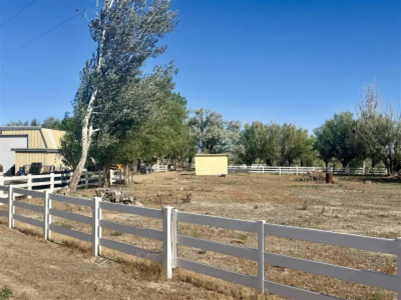 1100 Lane 15 Worland #36