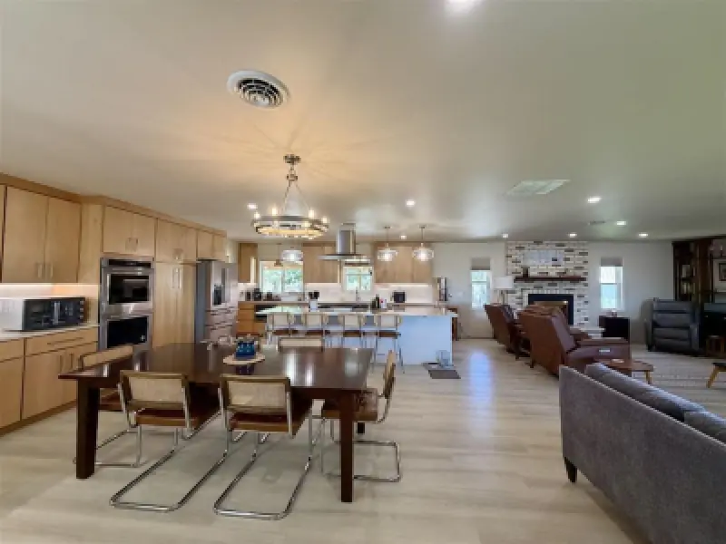 1100 Lane 15 Worland #39