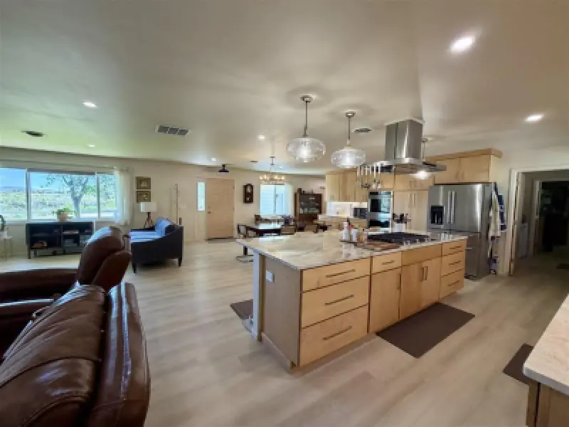 1100 Lane 15 Worland #45