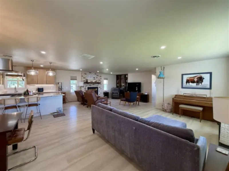1100 Lane 15 Worland #50