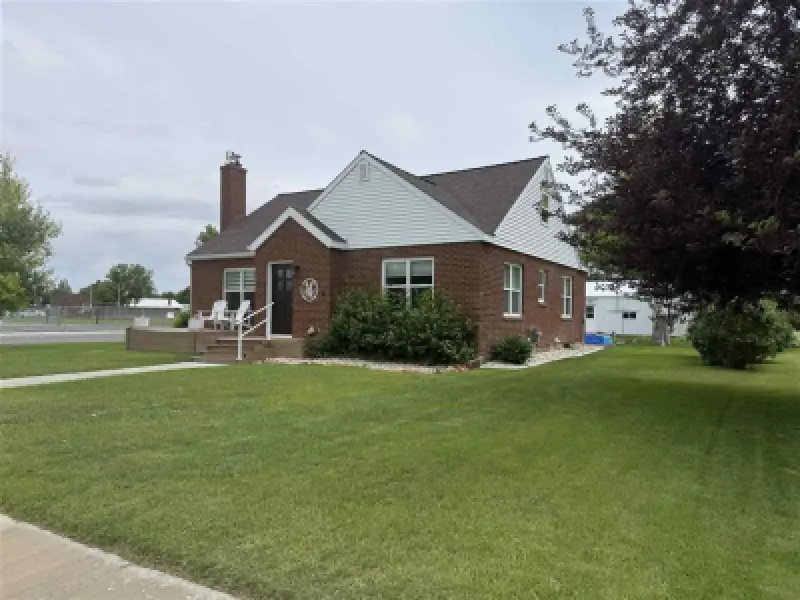 110 Washakie Ave Lovell #1