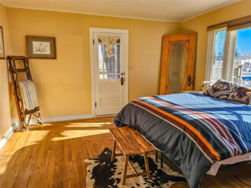 1431 Wyoming Ave Cody #17