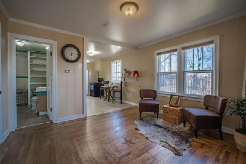 1431 Wyoming Ave Cody #18