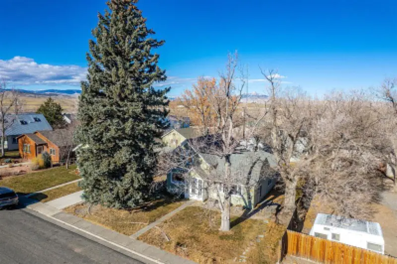 1431 Wyoming Ave Cody #2