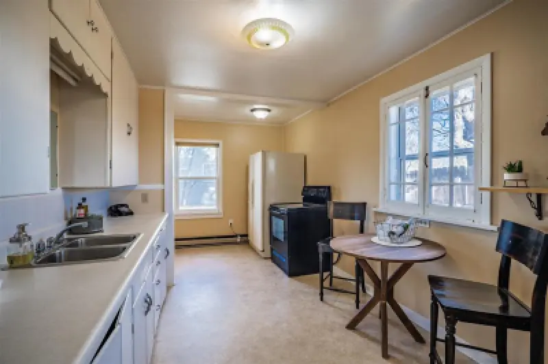 1431 Wyoming Ave Cody #22