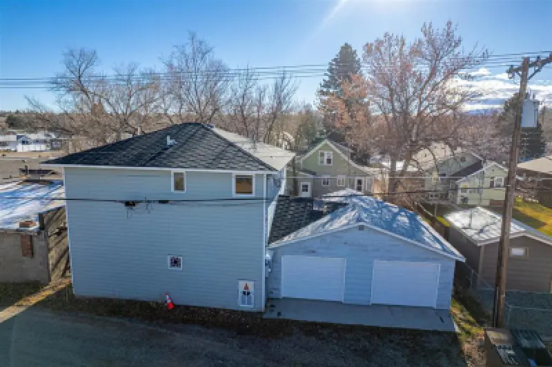 1431 Wyoming Ave Cody #27