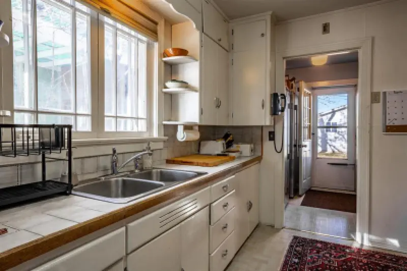 1431 Wyoming Ave Cody #7