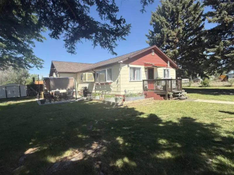 202 Division St Cowley #30