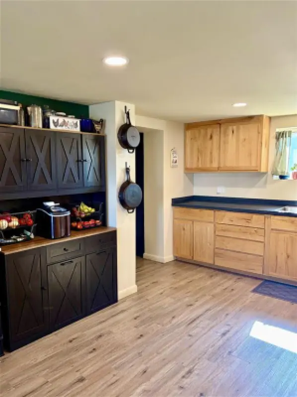 230 Hwy 14 Greybull #20