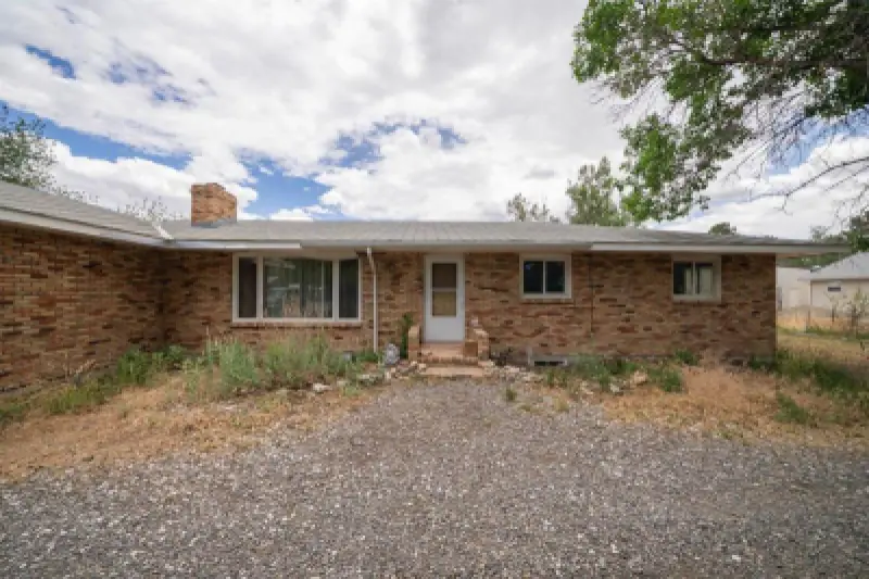 1840 26th St Cody #2