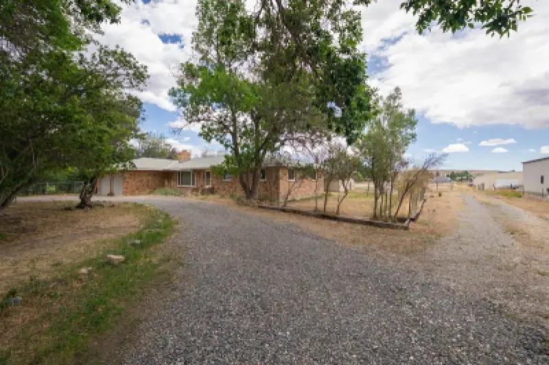 1840 26th St Cody #3
