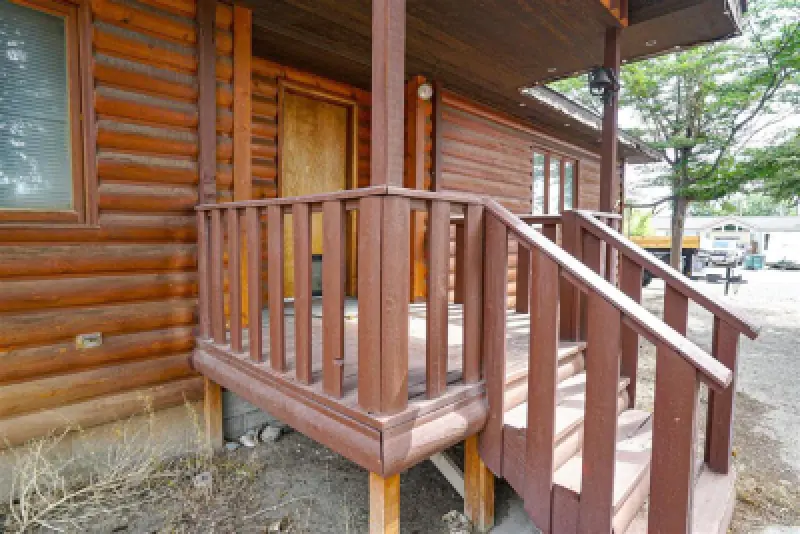 308 Bridger Ave Ralston #5