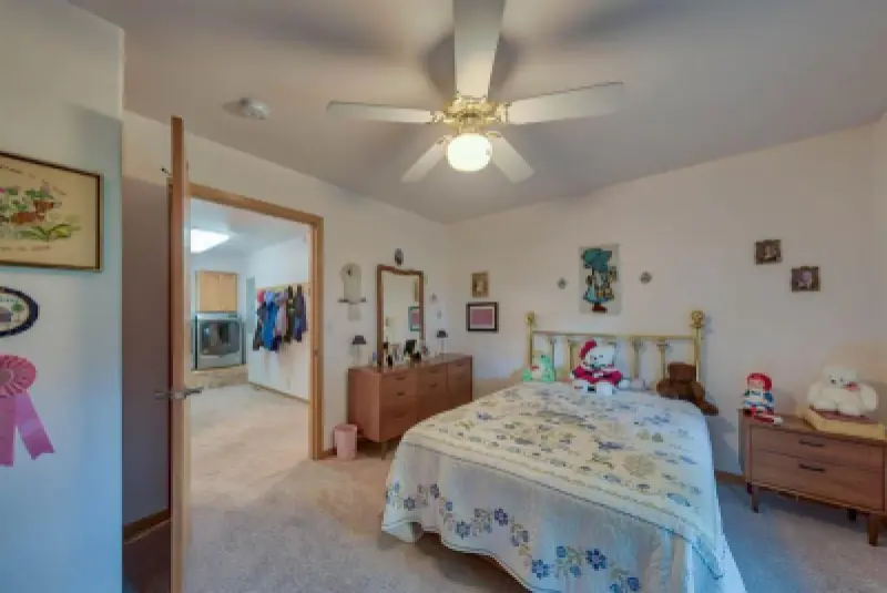 3326 Frisby Ave Cody #19