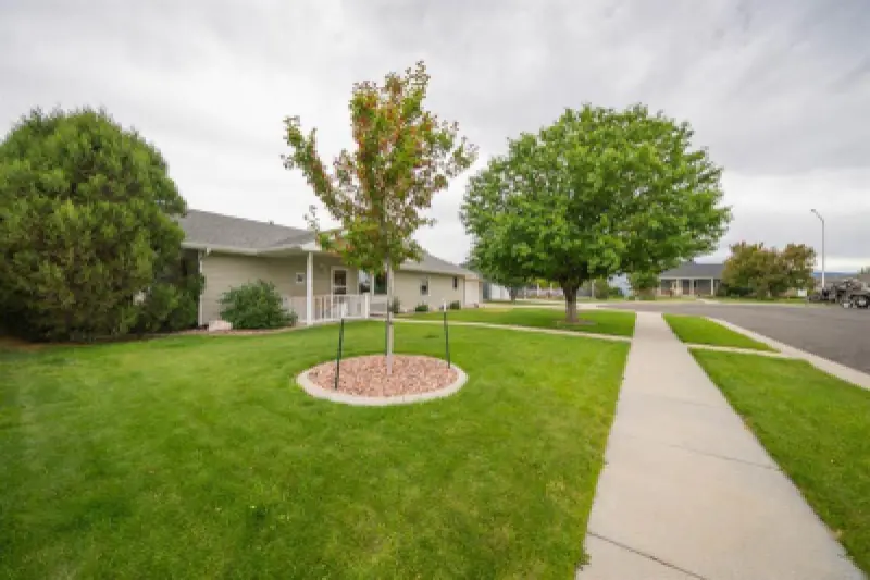 3326 Frisby Ave Cody #34
