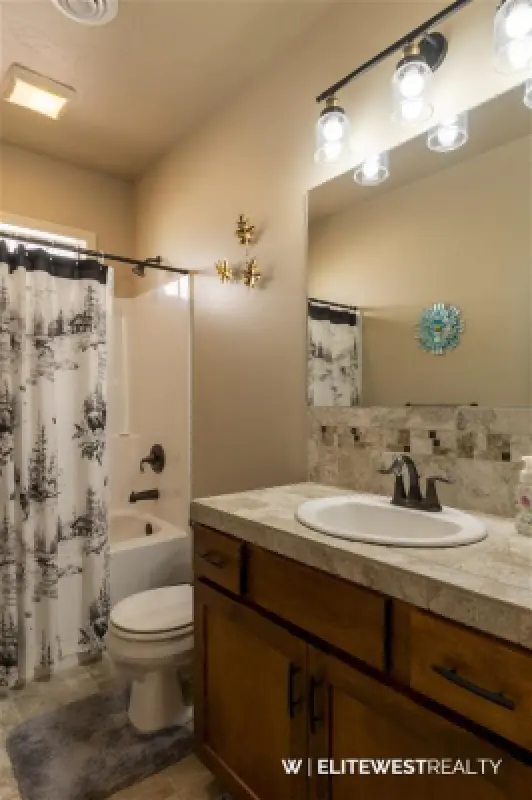 655 Avenue C Powell #21