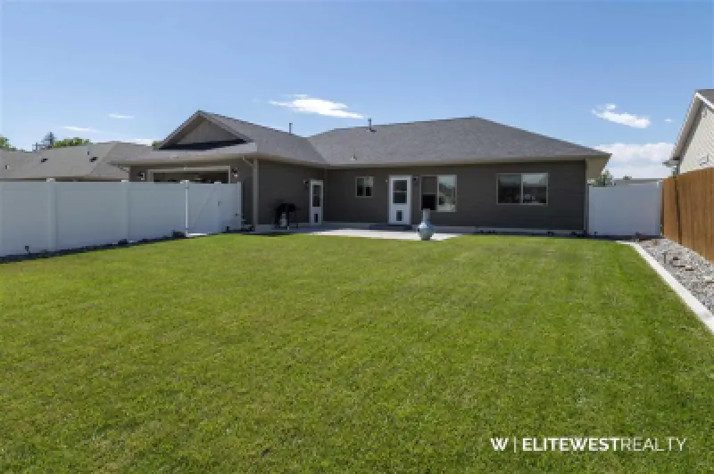 655 Avenue C Powell #45