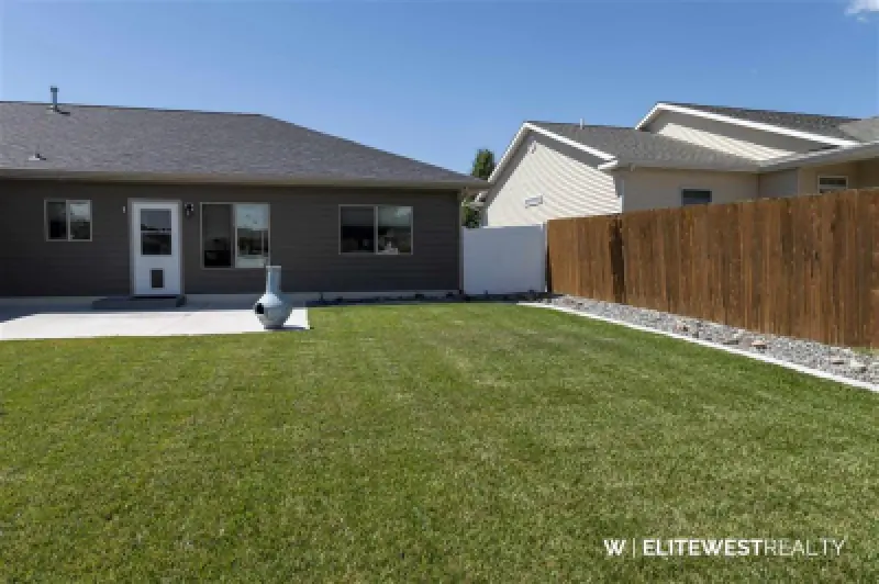 655 Avenue C Powell #46