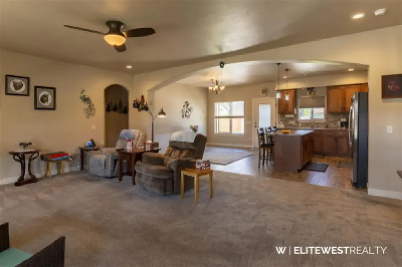 655 Avenue C Powell #49