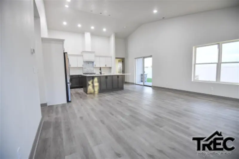 295 Cullman Dr Powell #8