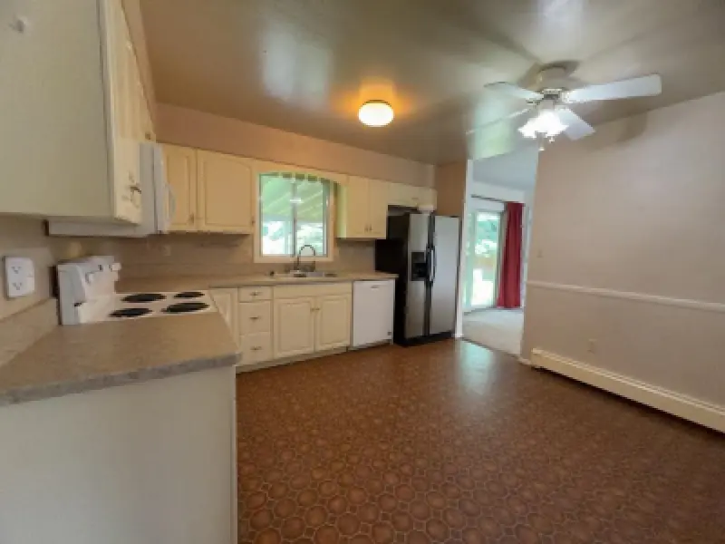 1025 Aspen Dr Cody #4