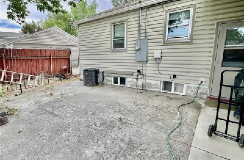 729 12th St Worland #30