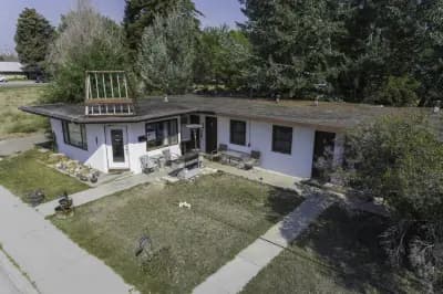 Exterior of 710 C St Basin