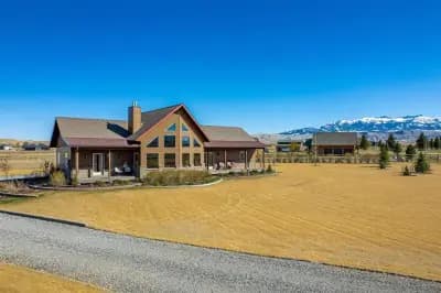 Exterior of 17 Patriot Dr Cody