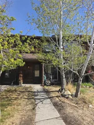 Exterior of 1607 Draw St Cody