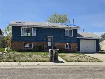 Exterior of 1808 Gregg Ave Worland