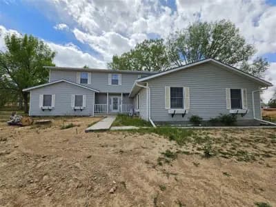 Exterior of 1302 Ten Mile Dr Worland