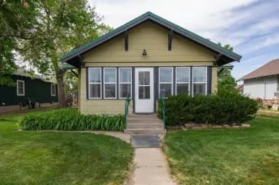 Exterior of 517 2nd Ave S Greybull