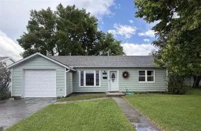 Exterior of 190 Goodturn Dr Cody