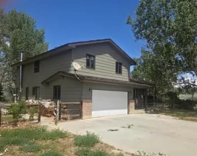 Exterior of 1305 Ten Mile Dr Worland