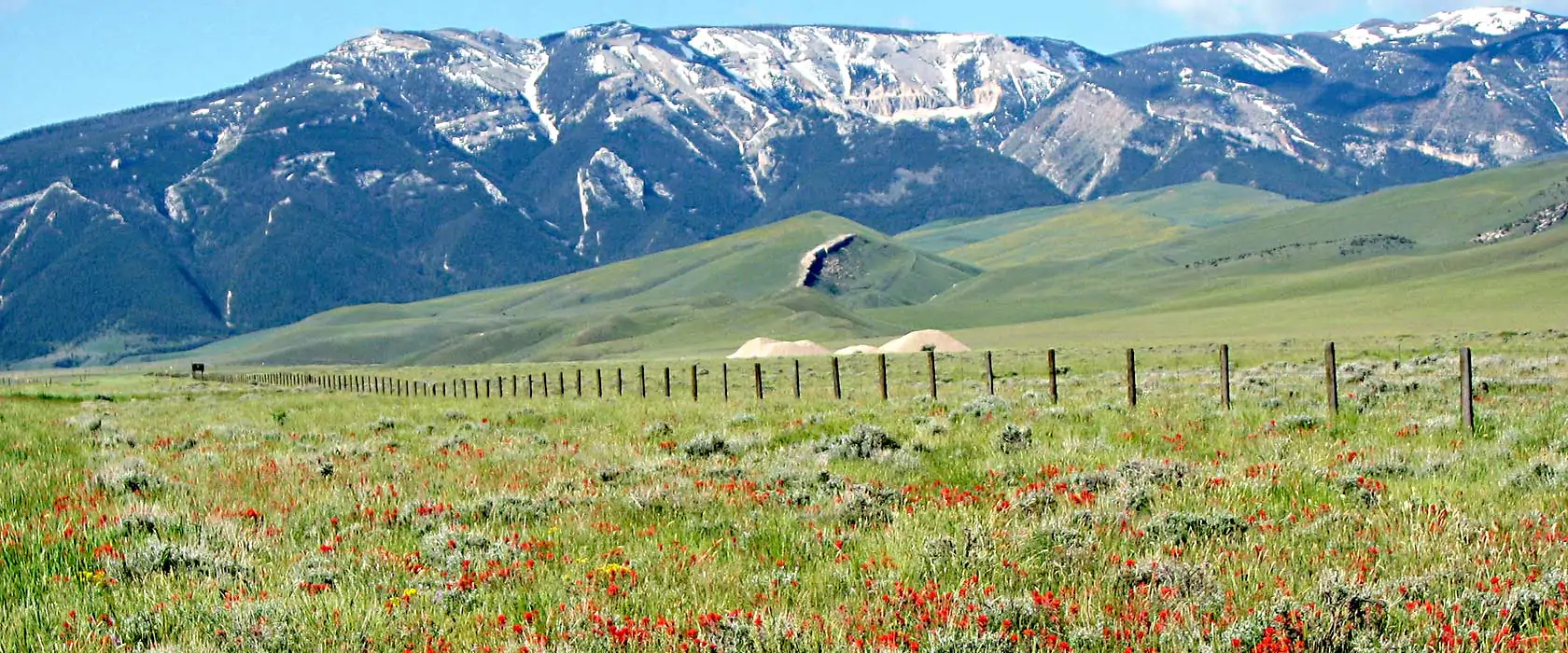 wyoming real estate homes ranches land and property for sale local homes for sale by owner