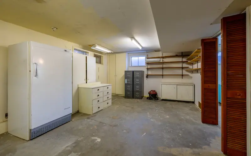 LOVELL WYOMING HOME ON TWO LOTS #20