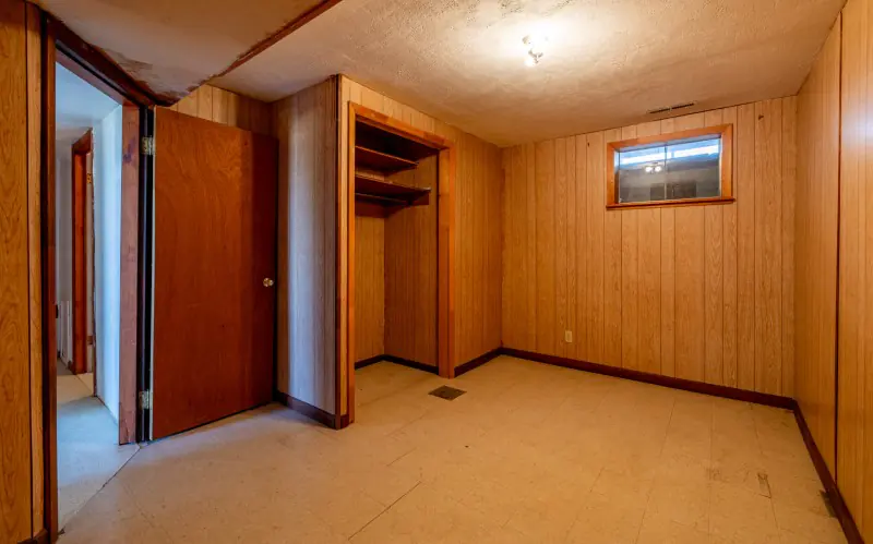 LOVELL WYOMING HOME ON TWO LOTS #28