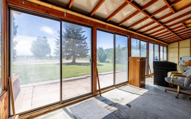 LOVELL WYOMING HOME ON TWO LOTS #32