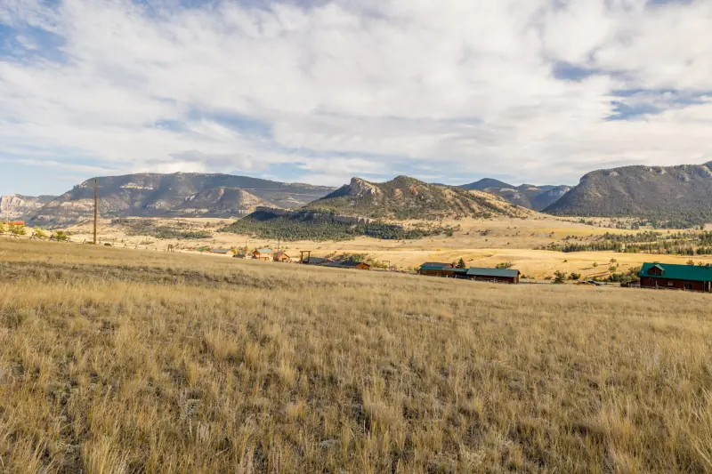 LAND FOR SALE BORDERING NATIONAL FOREST CODY WYOMING #8