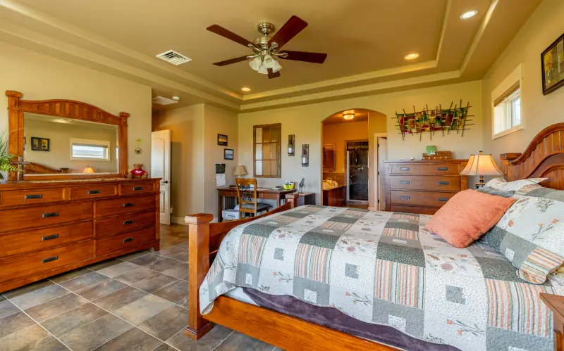 WYOMING HOBBY FARM BASIN WYOMING #24