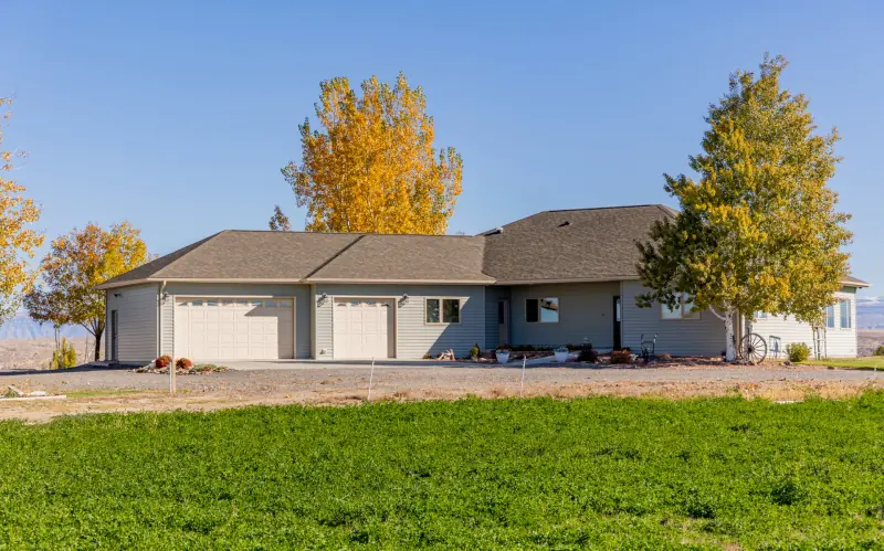 WYOMING HOBBY FARM BASIN WYOMING #37