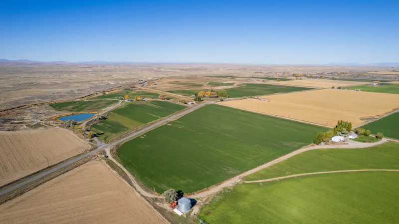 WYOMING HOBBY FARM BASIN WYOMING #60