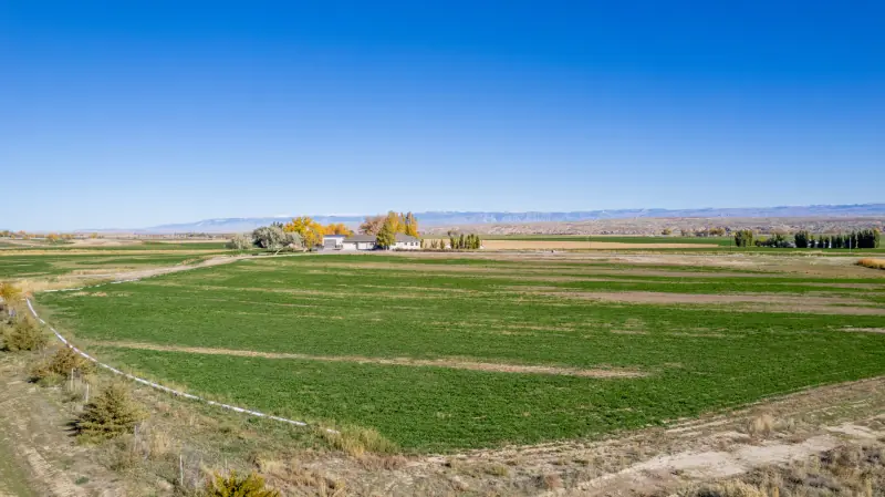 WYOMING HOBBY FARM BASIN WYOMING #68