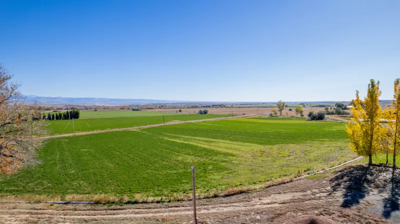 WYOMING HOBBY FARM BASIN WYOMING #70