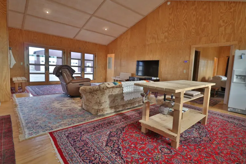 MOUNTAIN VIEW HOME ON 35 ACRES | CLARK, WY #7