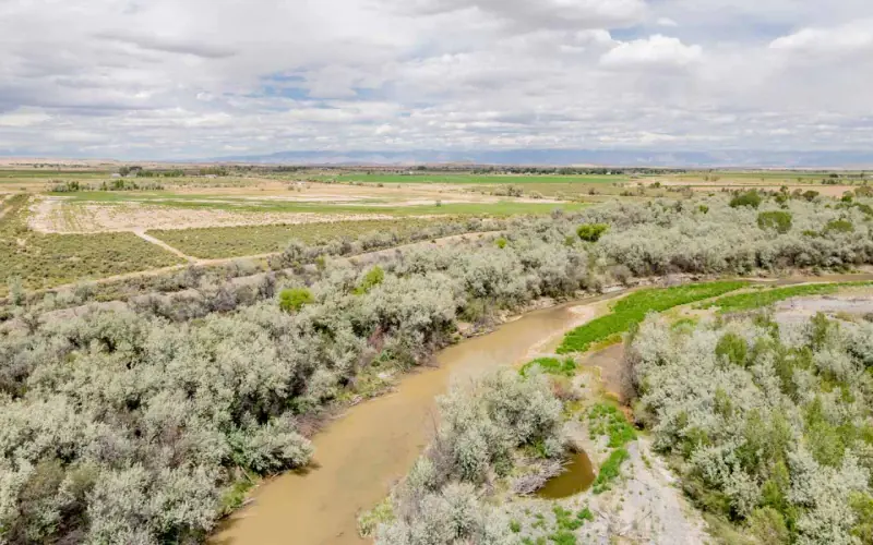 GREYBULL RIVER FARM #22