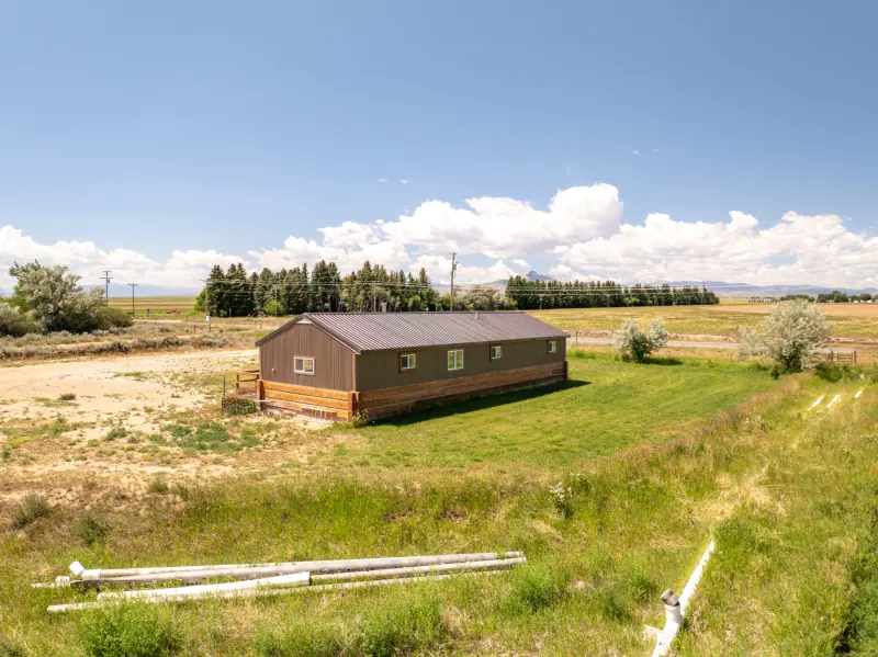 CREEKSIDE HOME POWELL WYOMING #63