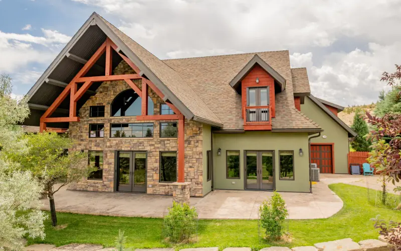 CODY WYOMING GOLF COURSE HOME #2