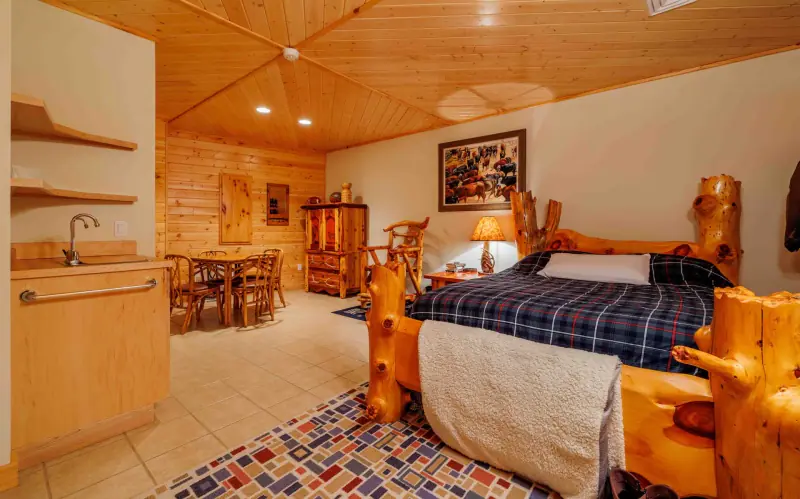 CODY WYOMING RIVERFRONT PROPERTY #50